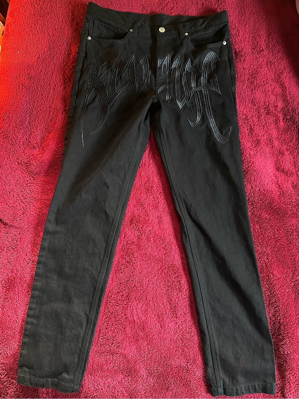 Revenge Clothing Black Straight Men Jeans with Embroidered Front Logo